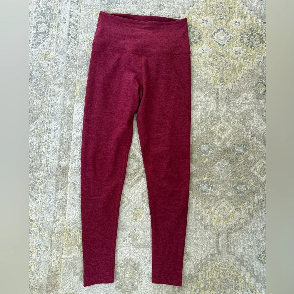 Beyond Yoga Spacedye High Waisted Midi Leggings in cranberry heather - Picture 4 of 9